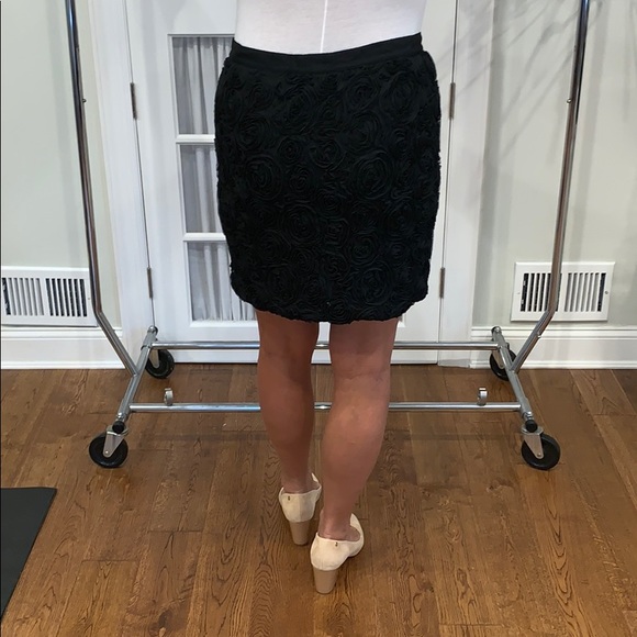 Skirt - Picture 2 of 3